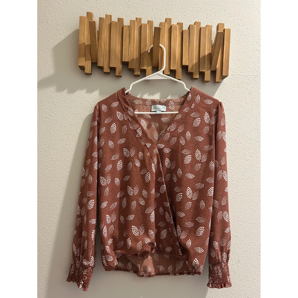 Veronica M Womens Brown White Leaf Print Faux Wrap Long Sleeve‎ Blouse Top S